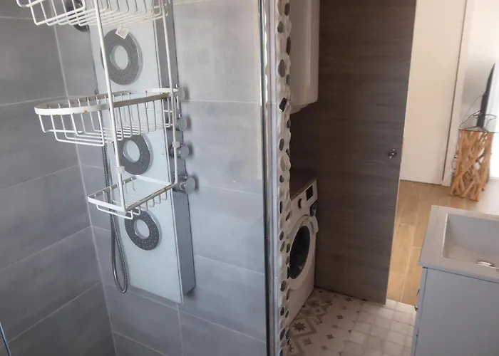 펜션 Maison De Les 2 Dauphins 르발카레스