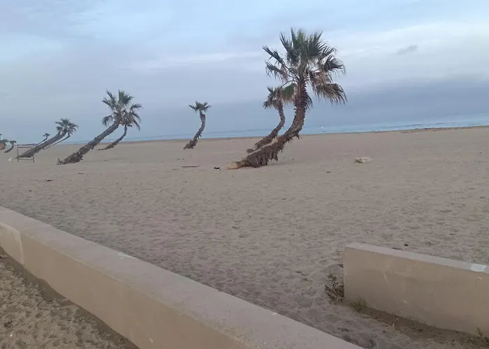 Maison De Les 2 Dauphins * 르발카레스